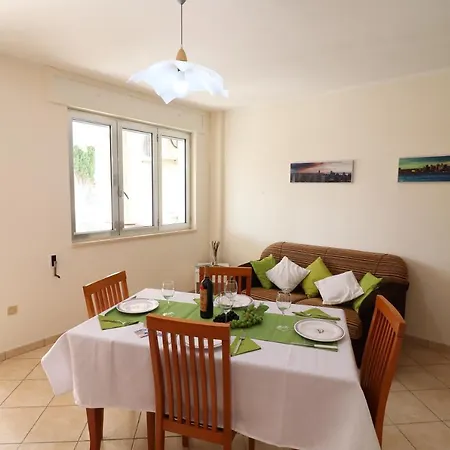 Marzia A Apartament *