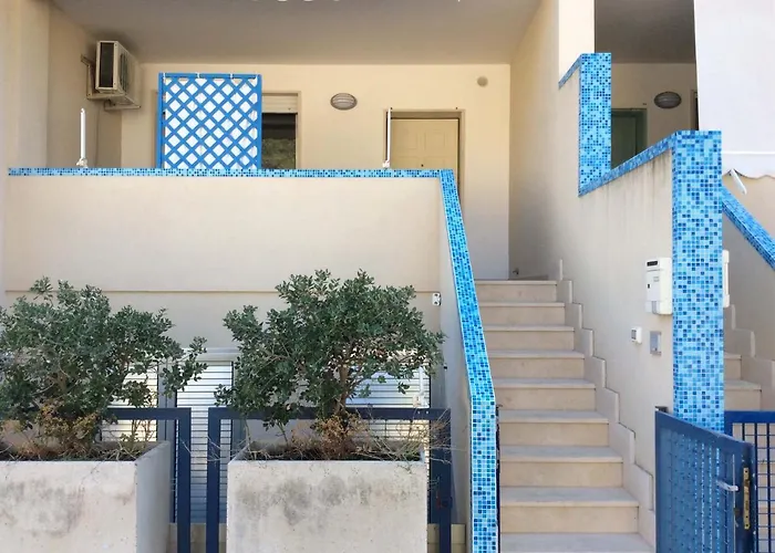 Marzia A أوترانتو